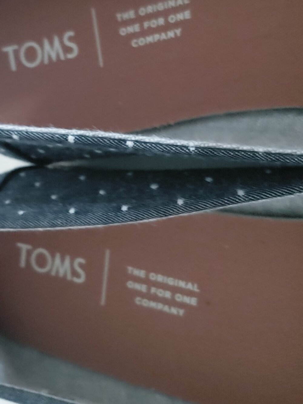 TOMS Classic Navy Blue Dot Chambray Espadrille Flat Size 8.5W - Picture 3 of 6